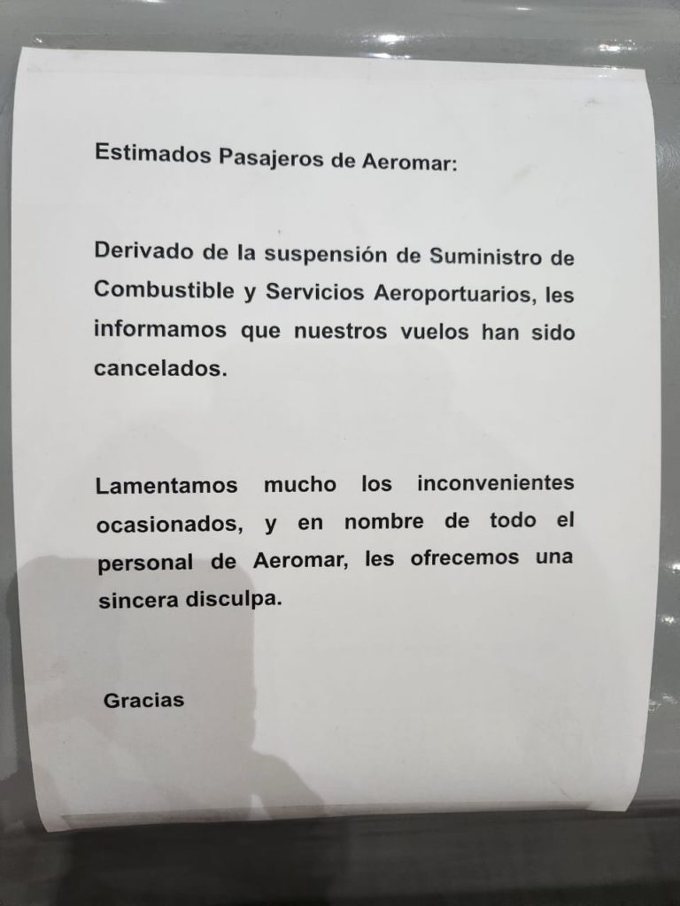 Quelques heures après le déclenchement de la grève des pilotes et stewards, Aeromar a annulé 5 des 6 vols qu'elle avait programmés à l'AICM.