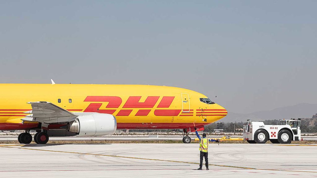 DHL