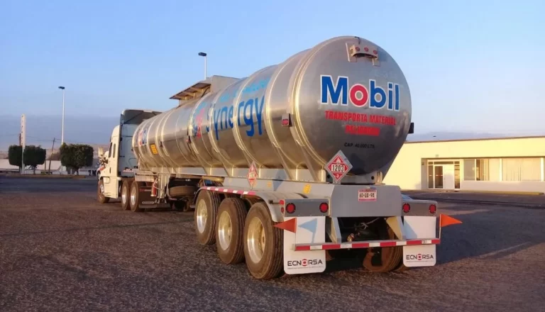 La compagnie pétrolière ExxonMobil annonce le rachat de Pioneer pour 59,5 milliards de dollars