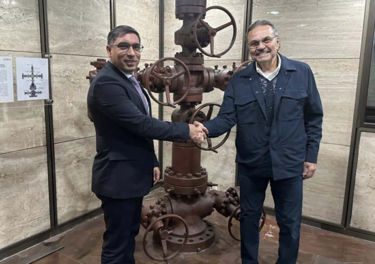 Pemex et la compagnie pétrolière nationale vénézuélienne envisagent une collaboration bilatérale