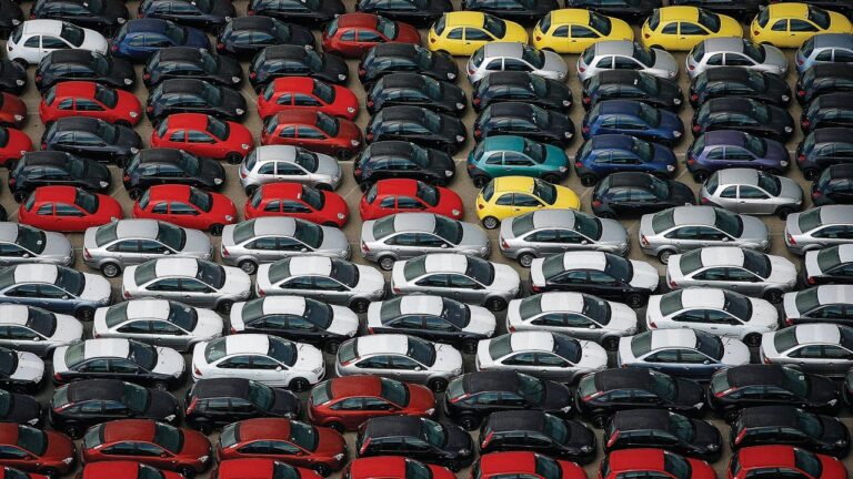 Ils investiront 197 millions de pesos dans un garage pour garder les voitures asiatiques à Lázaro Cárdenas