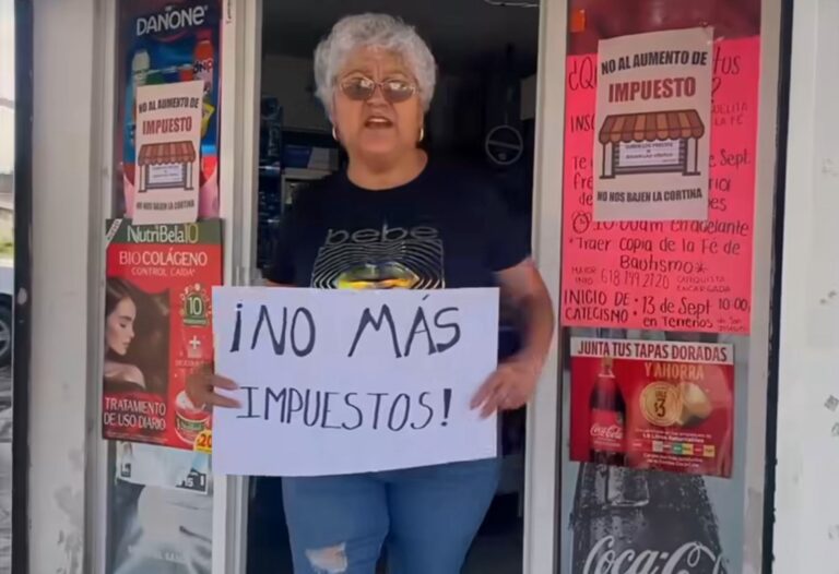 Ils rapportent que les Tienditas ont brièvement suspendu les boissons gazeuses pour une éventuelle augmentation fiscale