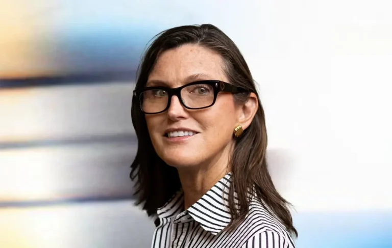 Le retour de l'investisseur superstar Cathie Wood, stimulé par les actions de l'IA