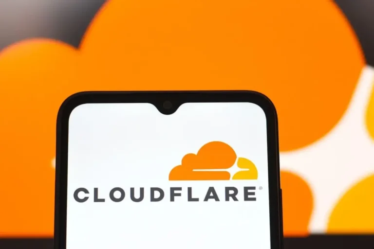 Cloudflare se développe alors que la rumeur sur l'agent viral AI augmente les attentes