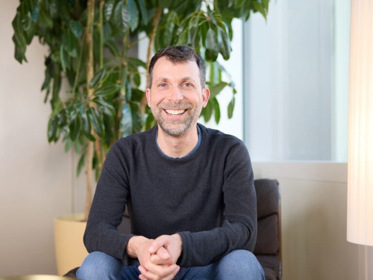 Ineffable Intelligence de David Silver lève 1,1 milliard de dollars