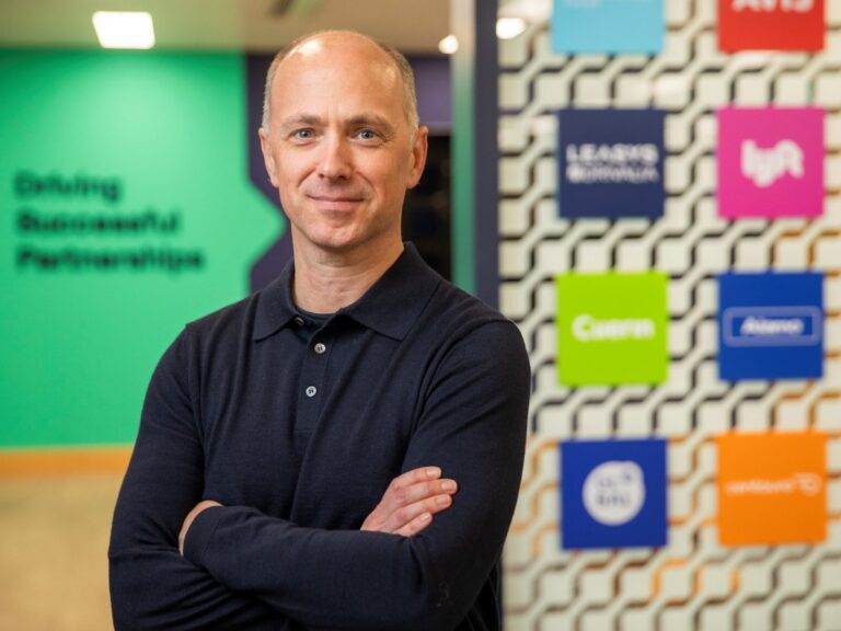 Expedia acquiert CarTrawler de Dublin pour élargir ses offres B2B