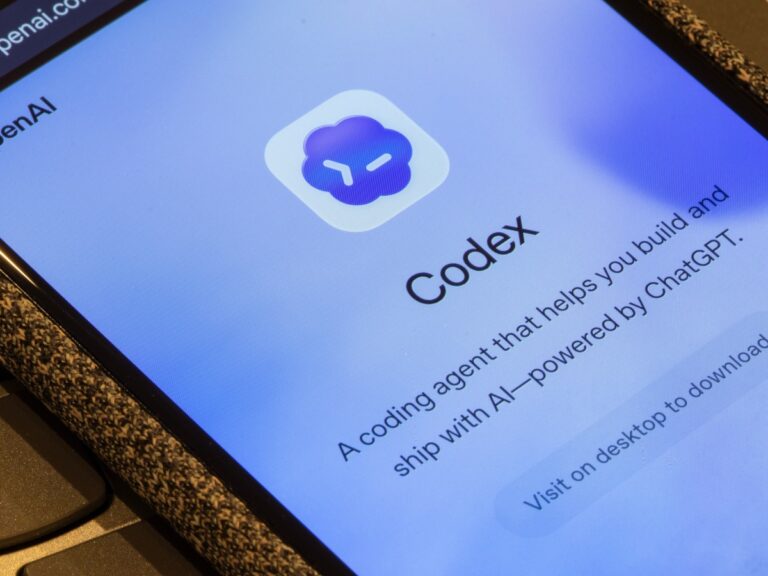 FT : ChatGPT fait l'objet d'une refonte de sa « superapplication » avant l'introduction en bourse d'OpenAI