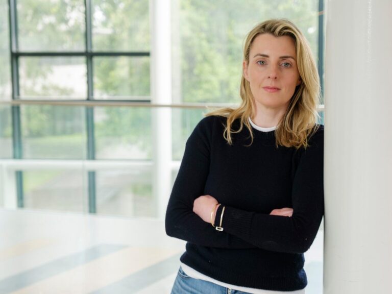 Ce chercheur de l'UCD enquête sur l'attachement père-fils à l'ère d'Internet