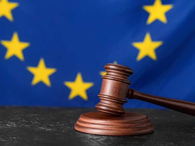 FT : L’UE s’apprête à infliger une amende massive à Google pour violation du DMA