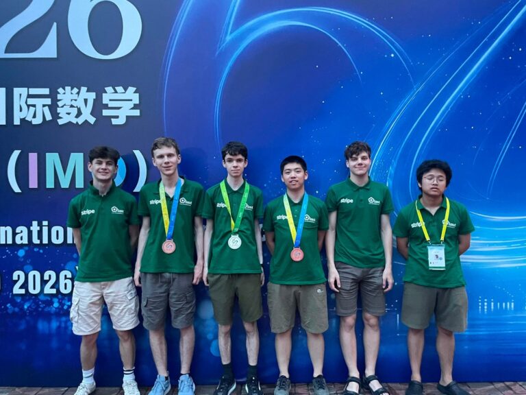 L’équipe d’Irlande compte aux Olympiades internationales de mathématiques