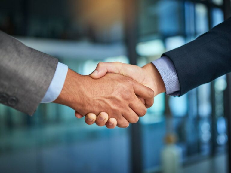 Tencent deviendra le premier actionnaire de Manus au milieu des discussions sur un accord