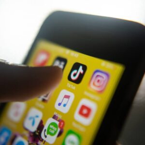TikTok risque des amendes massives de l'UE pour des problèmes de sécurité des enfants en ligne