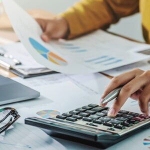 Comment les emplois dans la finance creusent-ils les inégalités de revenus dans les villes du monde entier ?