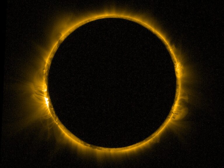Des scientifiques italiens testeront un nouvel outil solaire pendant une éclipse totale