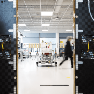 La technologie spatiale finlandaise Iceye remporte 300 millions d'euros du fonds Scaleup Europe