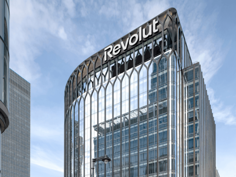 Revolut va faire progresser l'architecture fintech avec une plateforme de recherche