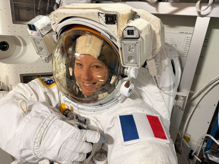 Sophie Adenot de l'ESA est la première Française à sortir dans l'espace