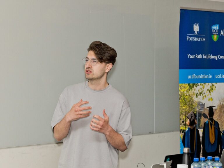 Cet expert de l'UCD développe une technologie avancée de détection quantique