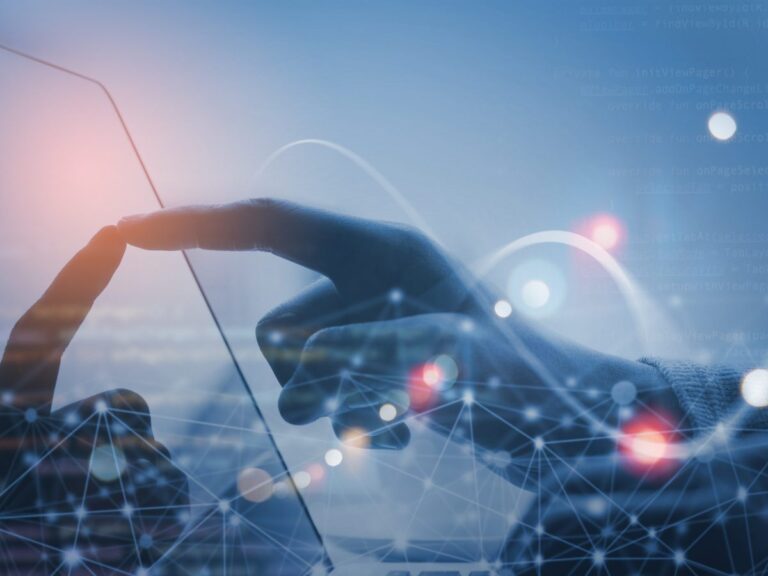 90 % des fabricants du secteur des sciences de la vie déclarent que la transformation numérique est essentielle