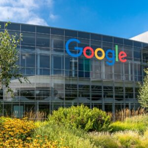 Google lance un agent d'IA sur le lieu de travail pour tenter de suivre le rythme de ses concurrents