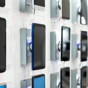 Les expéditions mondiales de smartphones atteignent un « nouveau plus bas » en raison de pénuries d'approvisionnement